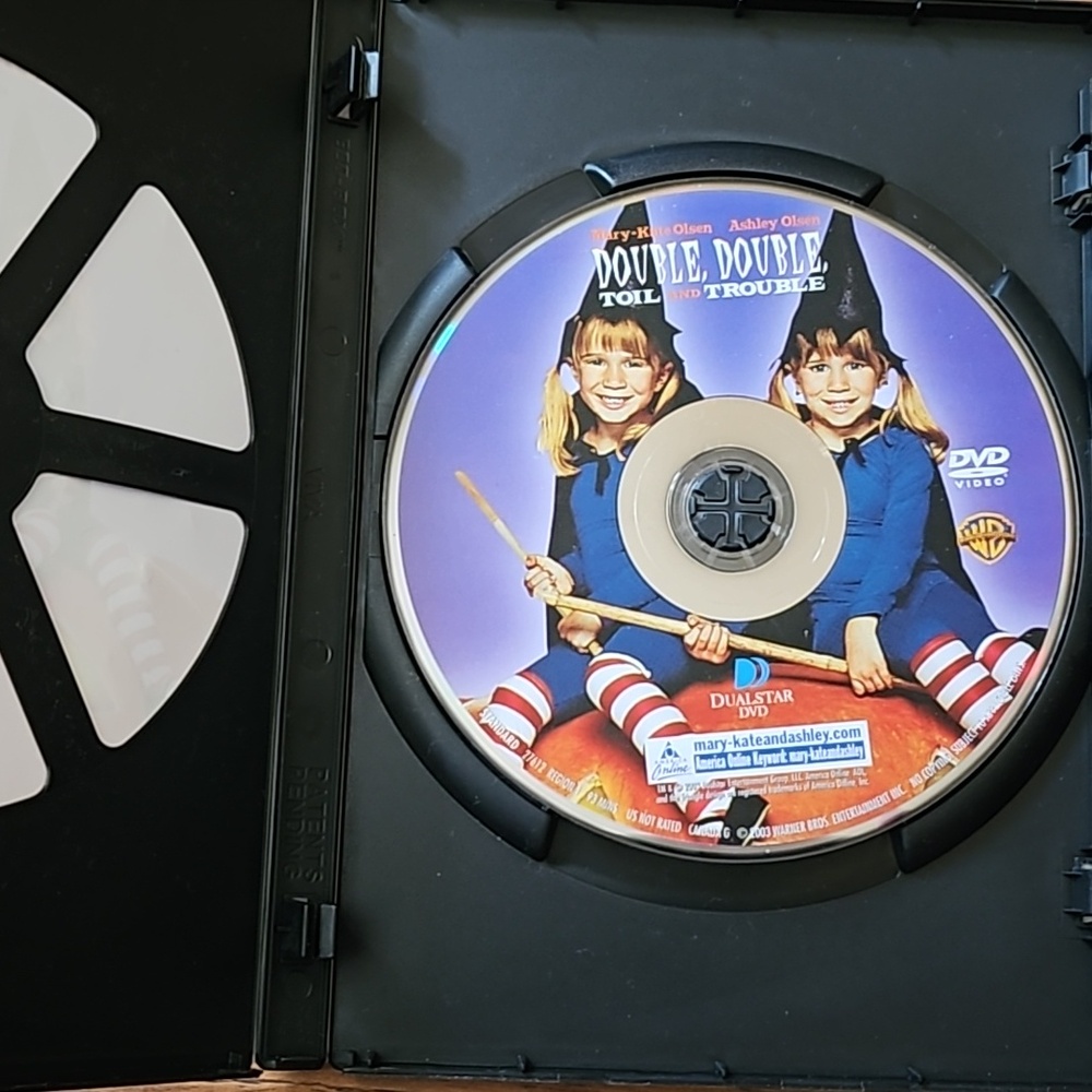 Mary-Kate and Ashley Olsen Double Double Toil and Trouble DVD - Picture 3 of 3